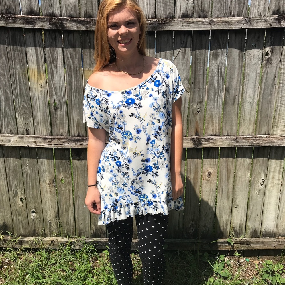 Beautiful Floral Off the Shoulder Tunic So Cute!